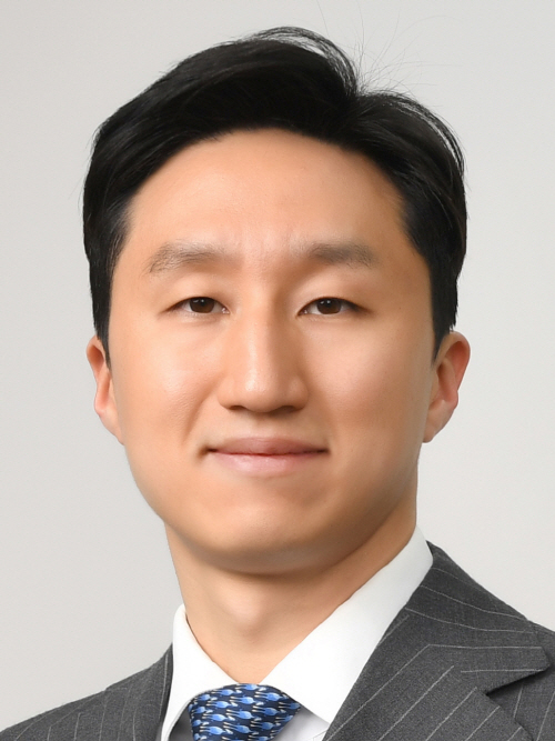 1. 정기선 HD현대 부회장