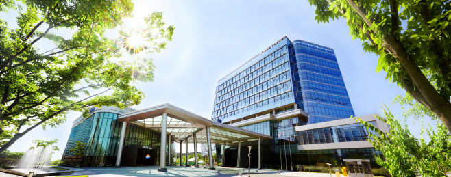 참고사진-한국산업단지공단 본사 전경 (2)