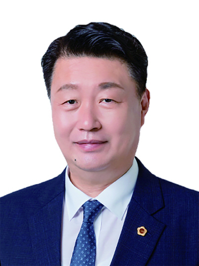 김동구