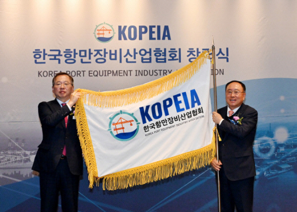 홍문기 HJ중공업 대표
