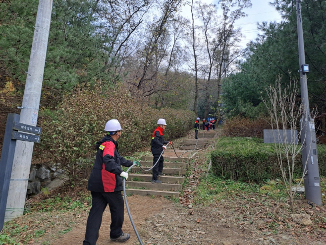 서초구 산불전문예방진화대 화재대비 훈련사진