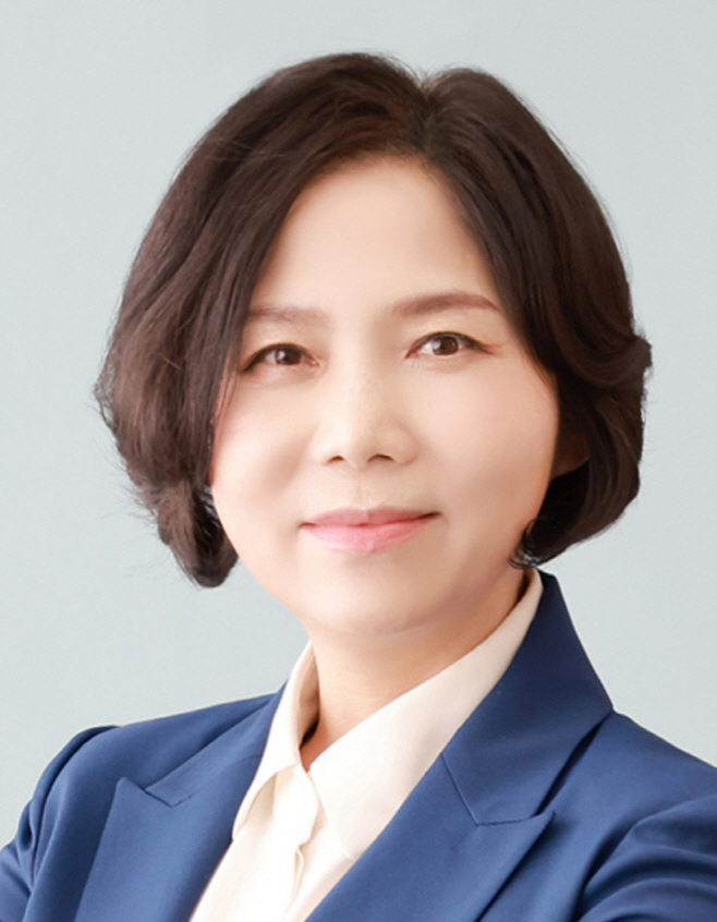 신현녀 의원(구성동,마북동,동백1동,동백2동/더불어민주당)