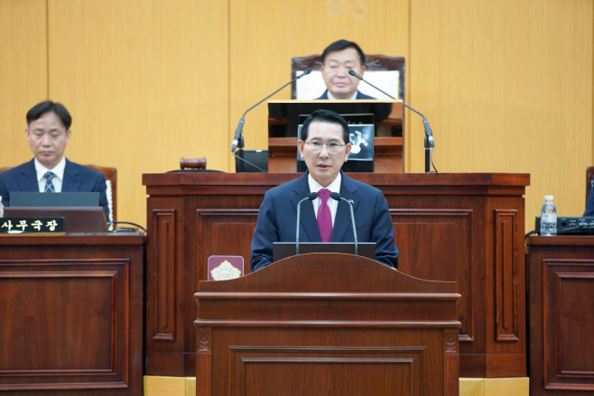 이완섭 서산시장, 내년도 시정 운영 발표...선택에 집중