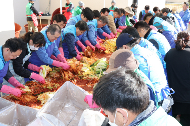 (1)사랑의 김장 김치 담그기_김치 담그기