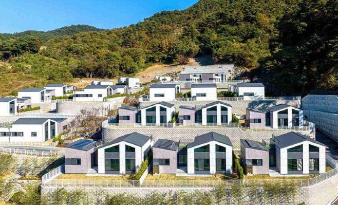 전남구례 돌오마을 전경