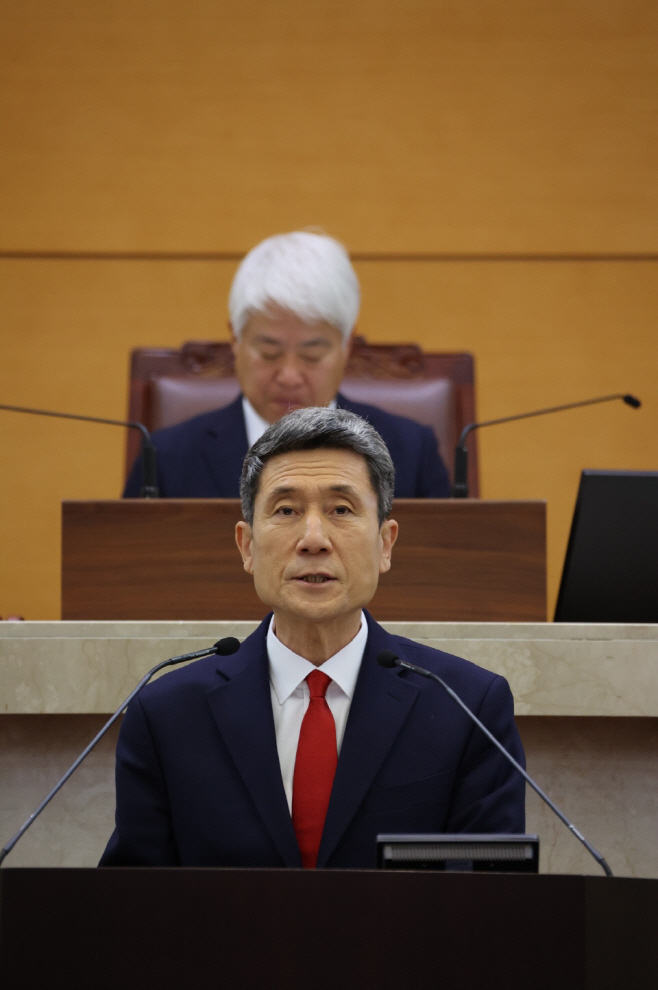 이강덕 포항시장은 30일 포항시의회 제311회 정례회 시정연설을