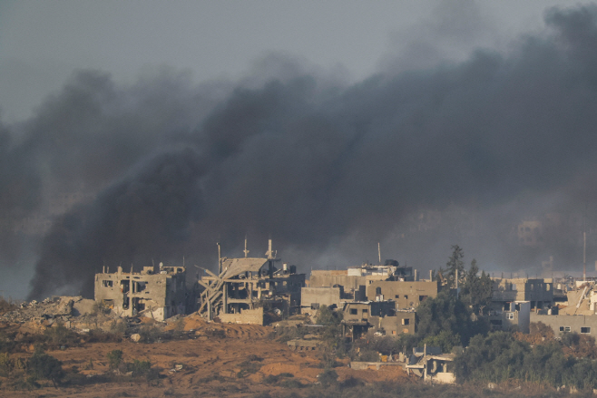 ISRAEL-PALESTINIANS/GAZA BORDER <YONHAP NO-2239> (REUTERS)