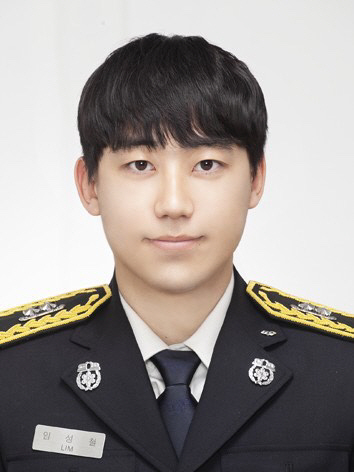 화재 진압 중 사고로 숨진 20대 소방관