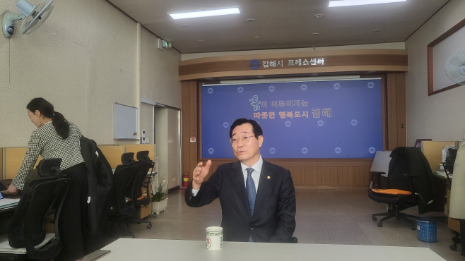 민홍철