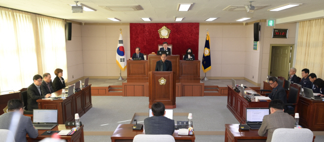 1204 실과소 사진자료 1(신현국 문경시장 시정연설