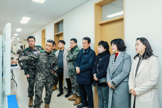 예비군 훈련장 방문 사진 2