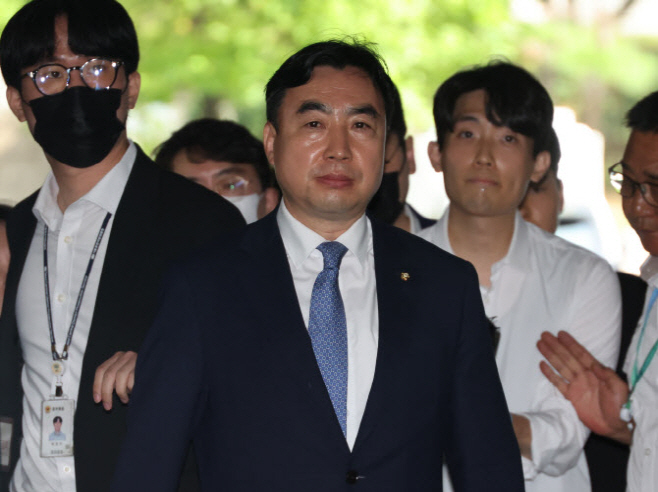 윤관석