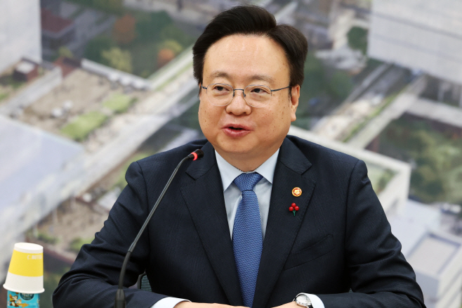 발언하는 조규홍 복지부 장관<YONHAP NO-2401>