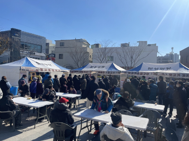 12.28(김해뒷고기 무료 시식회 성공적)사진
