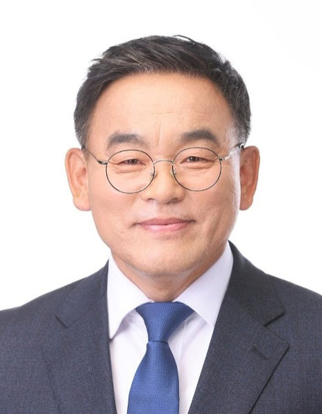 윤원균 용인시의장