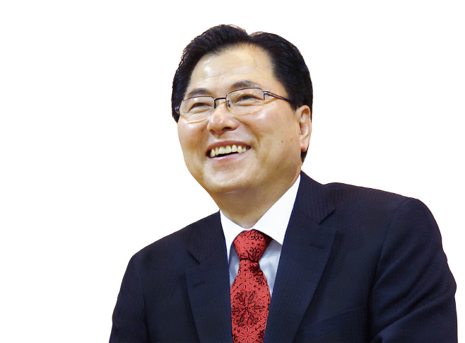 신우철 완도군수