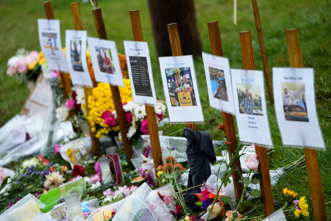 Maine Shootings <YONHAP NO-0094> (AP)