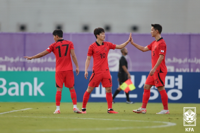 선제골 넣은 이재성<YONHAP NO-3215>