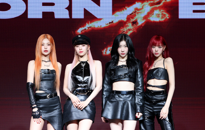ITZY_단체 (2)
