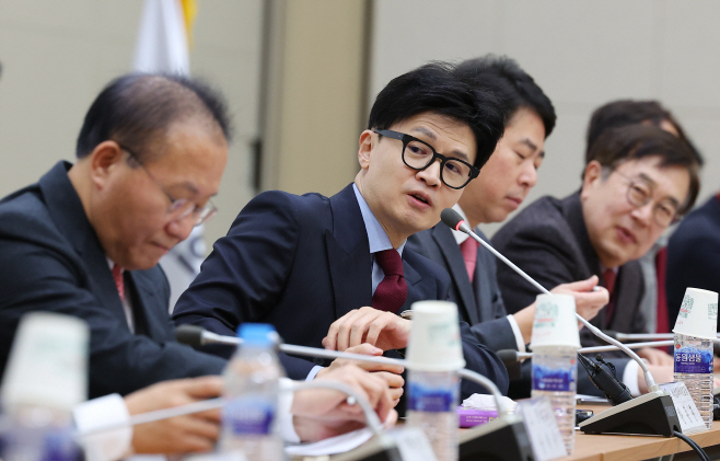 발언하는 한동훈<YONHAP NO-2115>