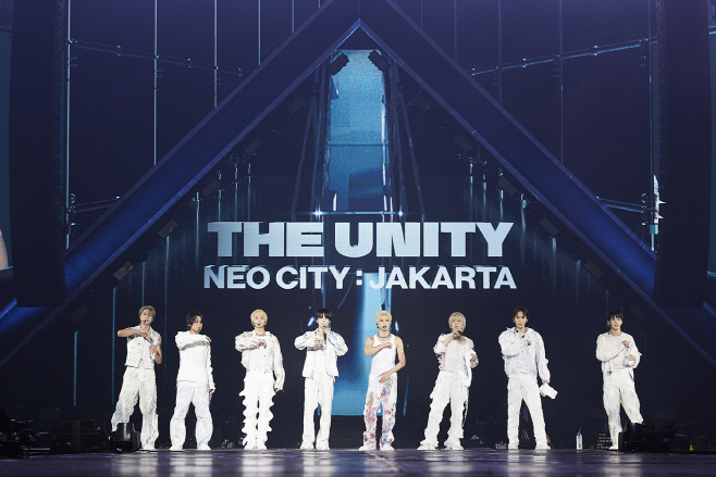 NCT 127 세 번째 월드 투어 자카르타 공연 이미지 1