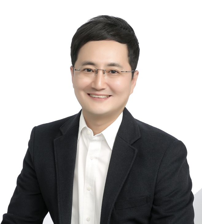 김민