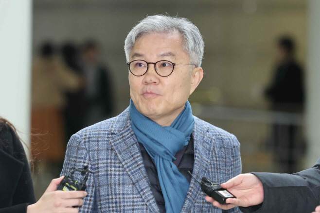 '기자 명예훼손' 최강욱, 2심 선고 공판