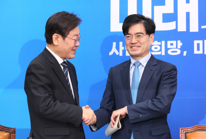 민주당, 9호 인재로 공영운 전 현대차 사장 영입