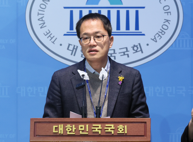 민주당, 국회 운영위 개회 요구