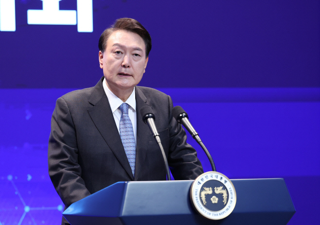 윤석열 대통령, 2024년 과학기술인·정보방송통신인 신년 인사회 격려사