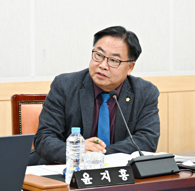 윤지홍 의원