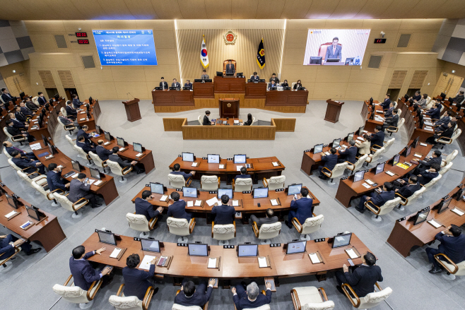 2023_12_20_제343회_정례회_제4차_본회의(부감)
