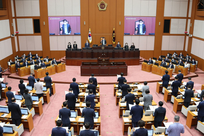 9대 부산광역시의회 개원 선서