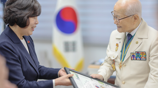사진3