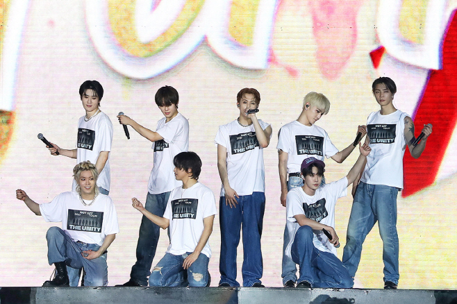 NCT 127 세 번째 월드 투어 방콕 공연 이미지 3