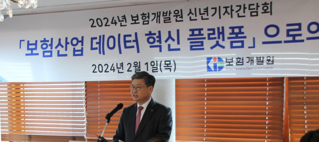 기자간담회 사진_원장님