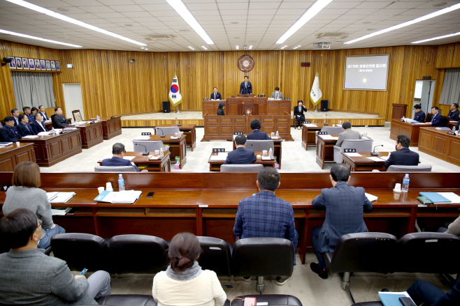 임시회 폐회