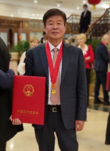 _정윤총장