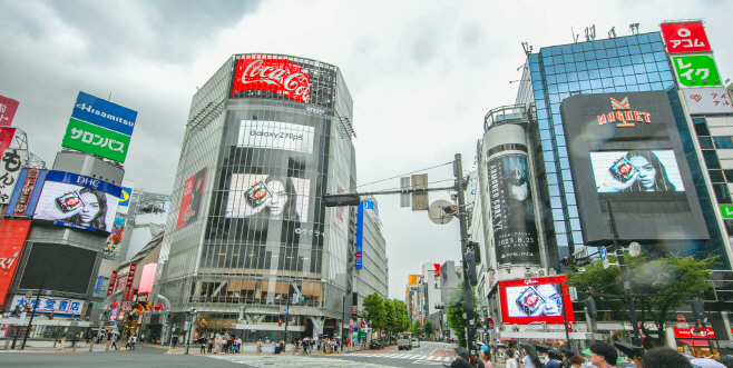 갤럭시 Z 플립5 일본 도쿄 시부야 옥외 광고 (3) (1)