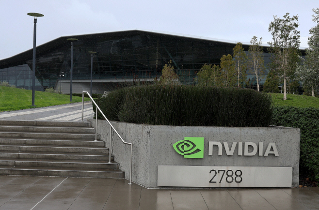 US-NVIDIA'S-STOCK-PRICE-HITS-RECORD-HIGH,-AS-ANALYSTS-INCREASE-T