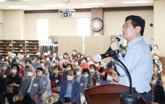 휴먼북으로 등록한 이상일 용인특례시장