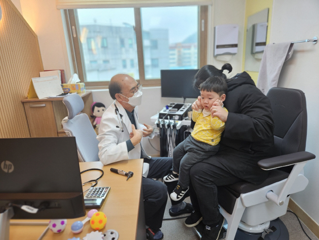 해성병원 소아청소년과 진료 모습 (1)