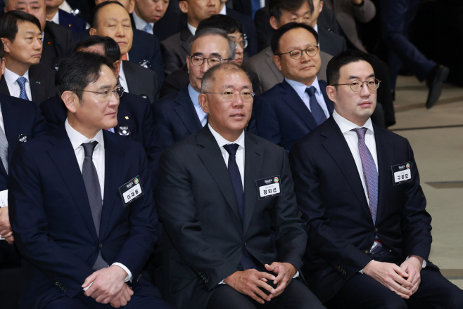 상공의날 참석한 이재용 정의선 구광모<YONHAP NO-2984>