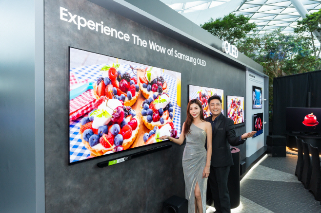 삼성전자, 싱가포르에서도 'AI TV' 바람몰이(3)