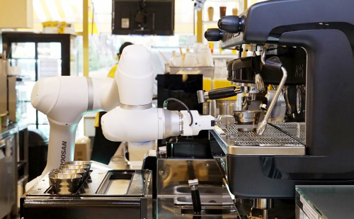 대외_협동로봇 바리스타 솔루션2