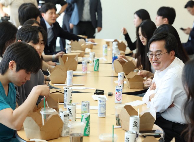 워싱턴대학교 한인학생회 간담회