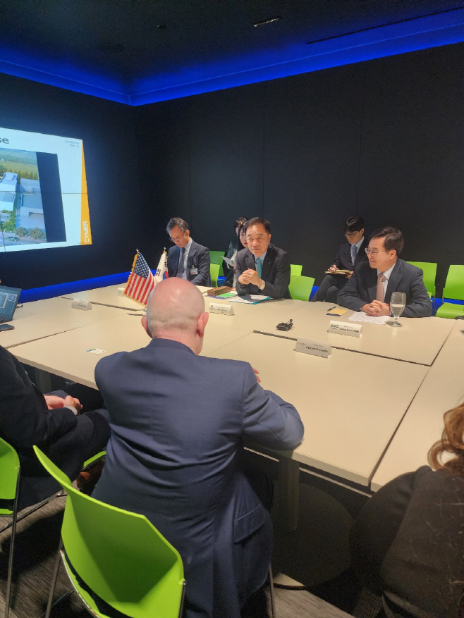 정장선 평택시장 미국에서 1330억 투자유치