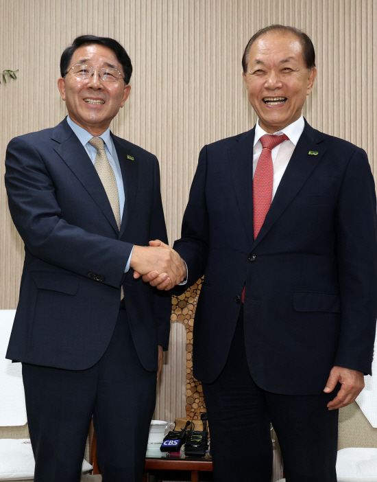 황우여 비대위원장, 김종생 한국기독교교회협의회 총무 예방