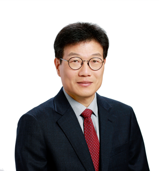 전북대학교 김정기 교수(치과대학)