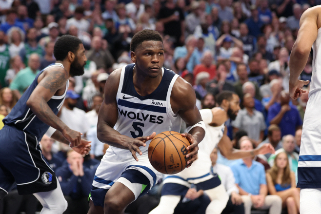 BASKETBALL-NBA-DAL-MIN/